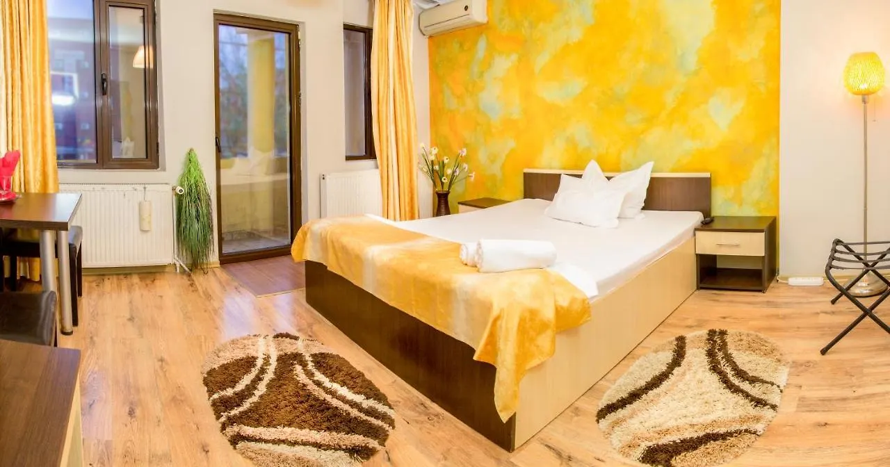 Hotel Eos