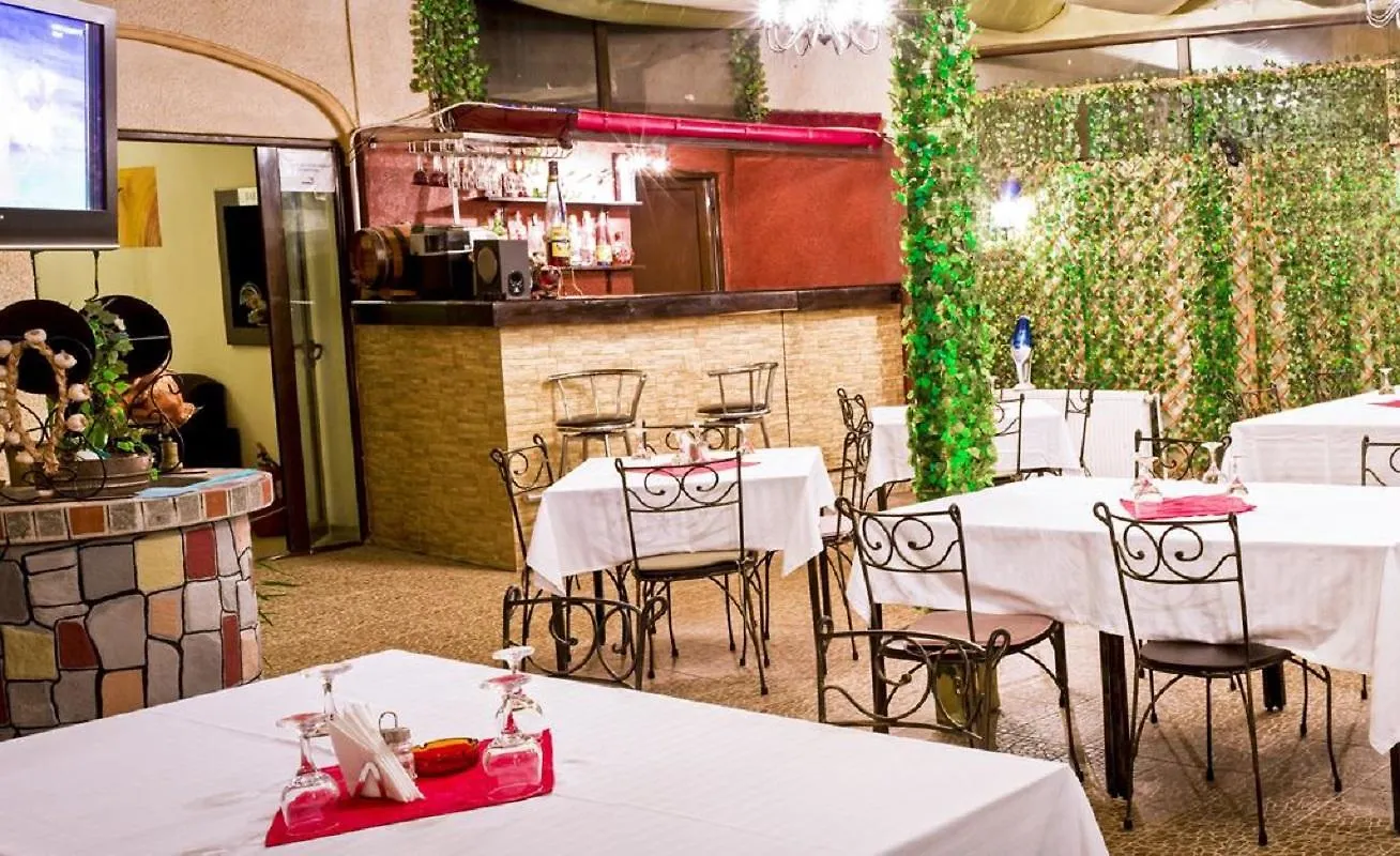 Hotel Eos